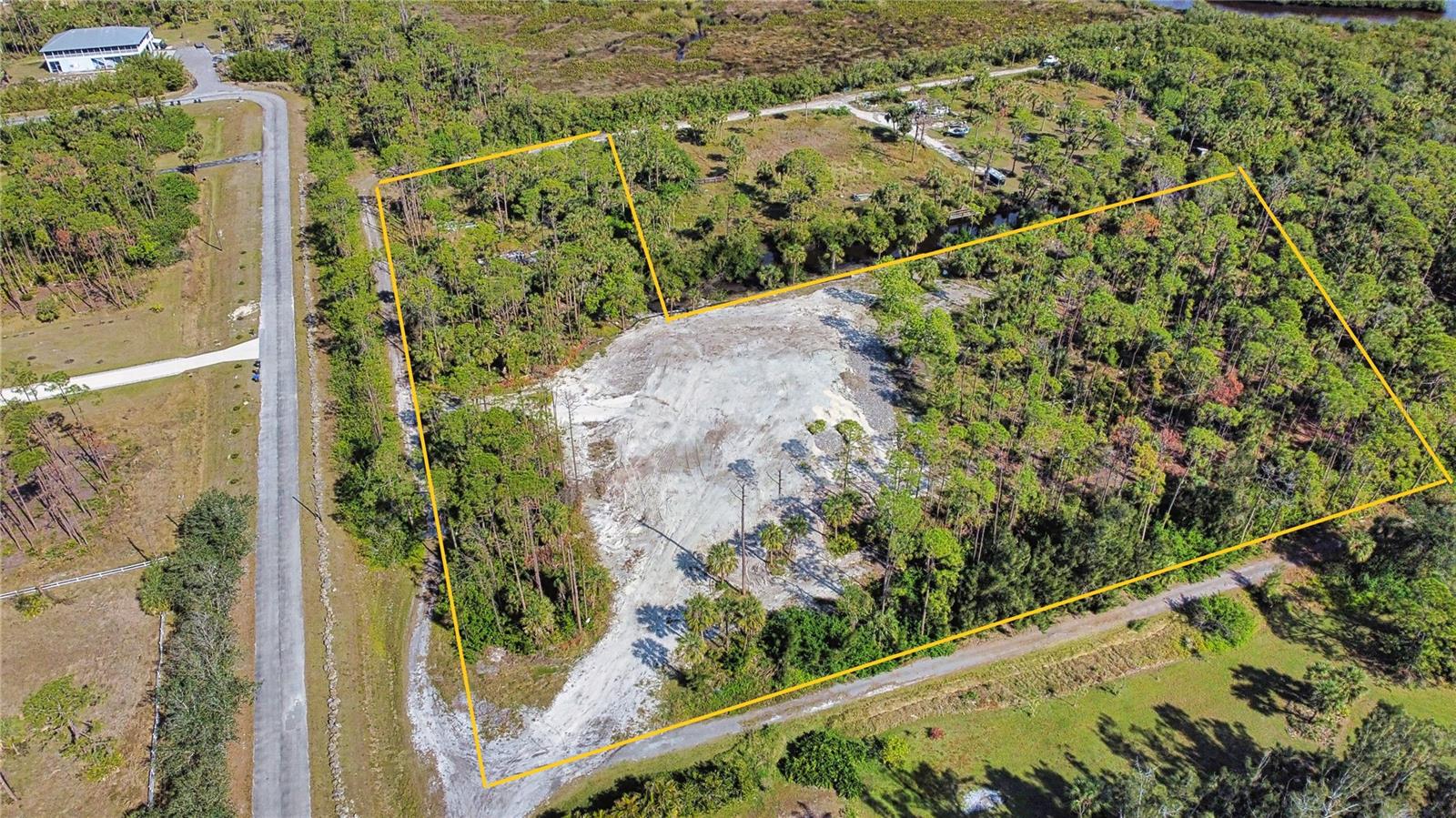 9045-A CALOOSA DR, VENICE, FL, 34293