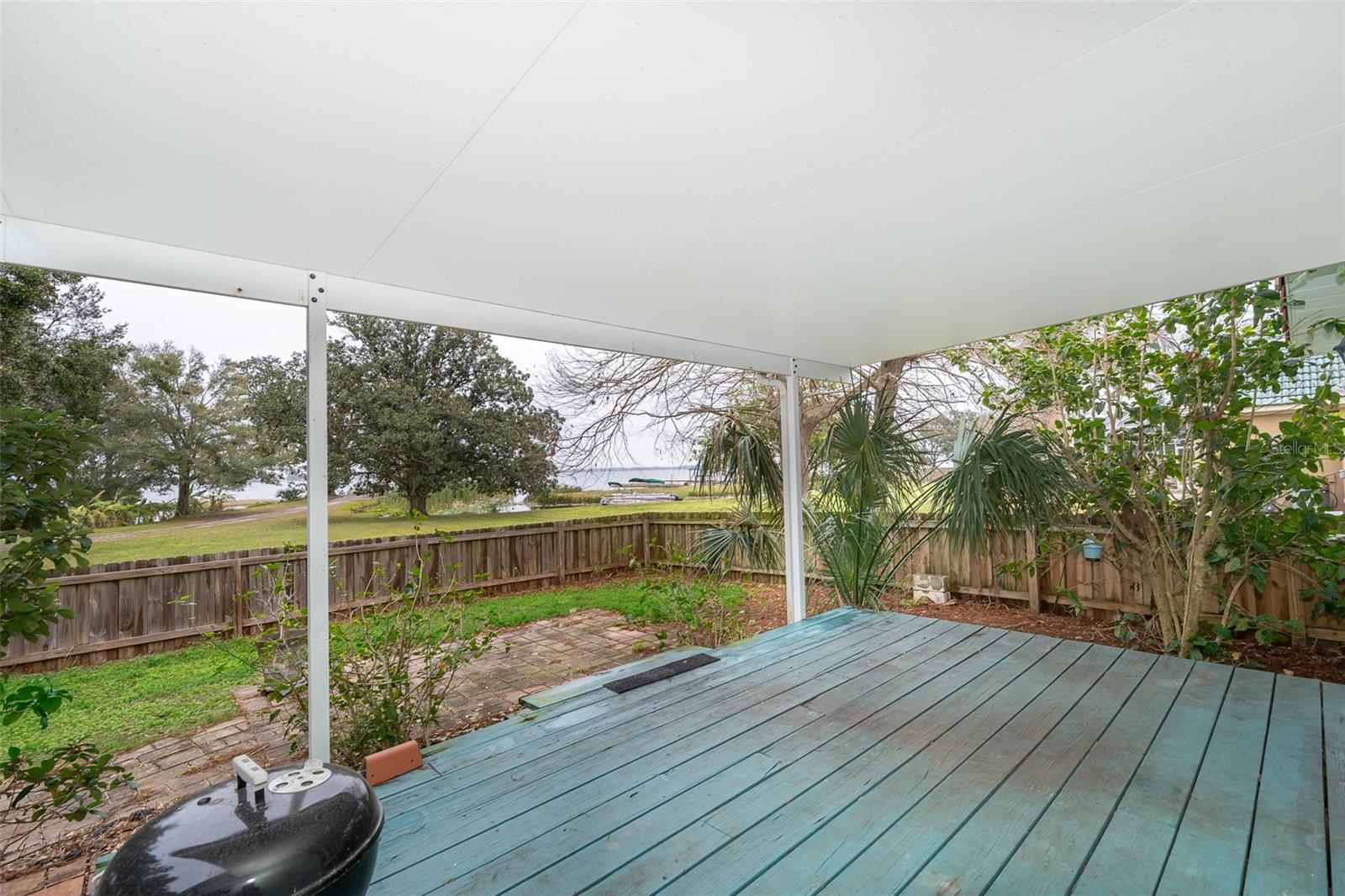 808 N SHORE DR, LEESBURG, FL, 34748