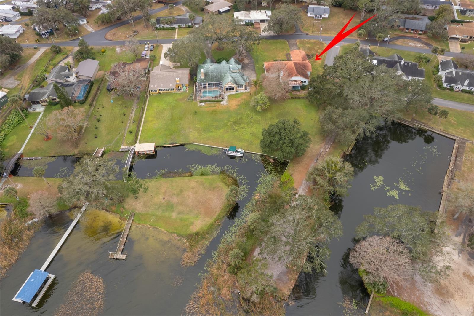 808 N SHORE DR, LEESBURG, FL, 34748