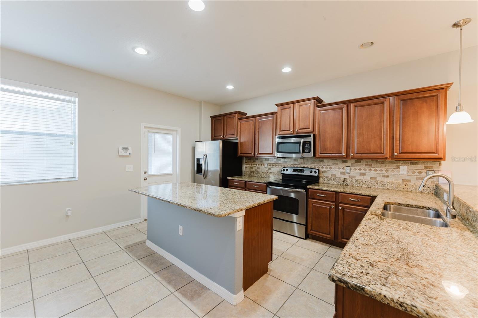1350 VASEY RD, APOPKA, FL, 32703
