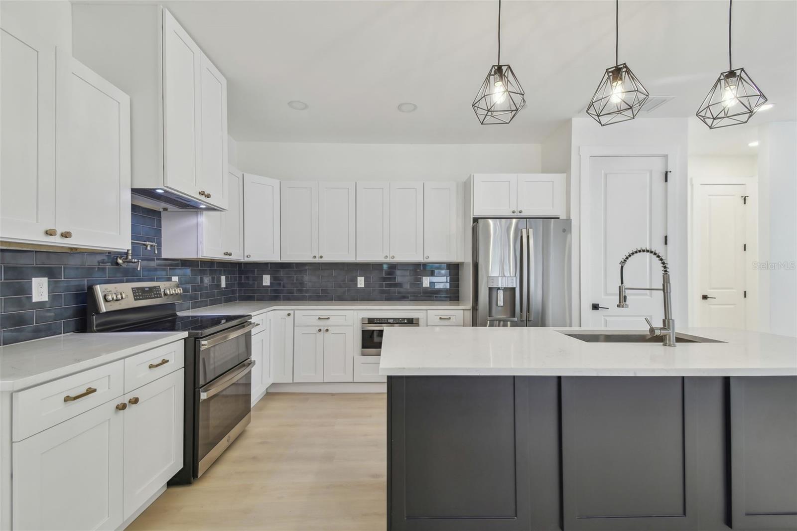 6317 S RICHARD AVE, TAMPA, FL, 33616