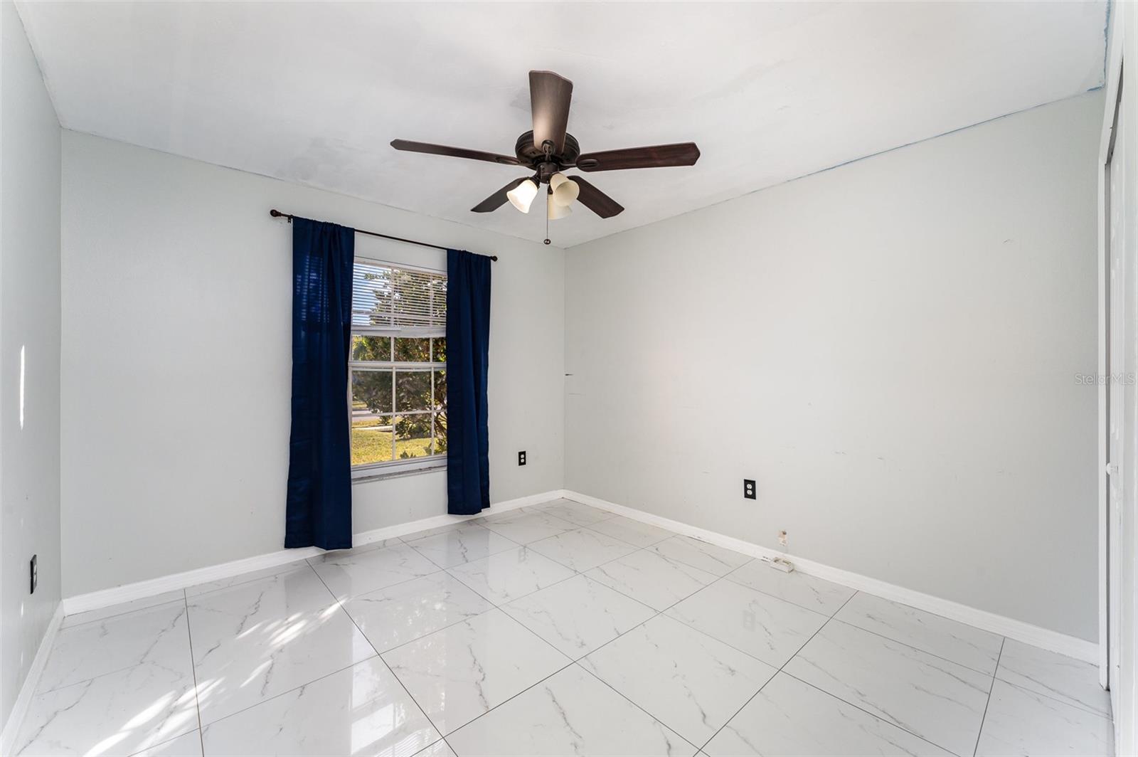 2463 HYBRID DR, KISSIMMEE, FL, 34758