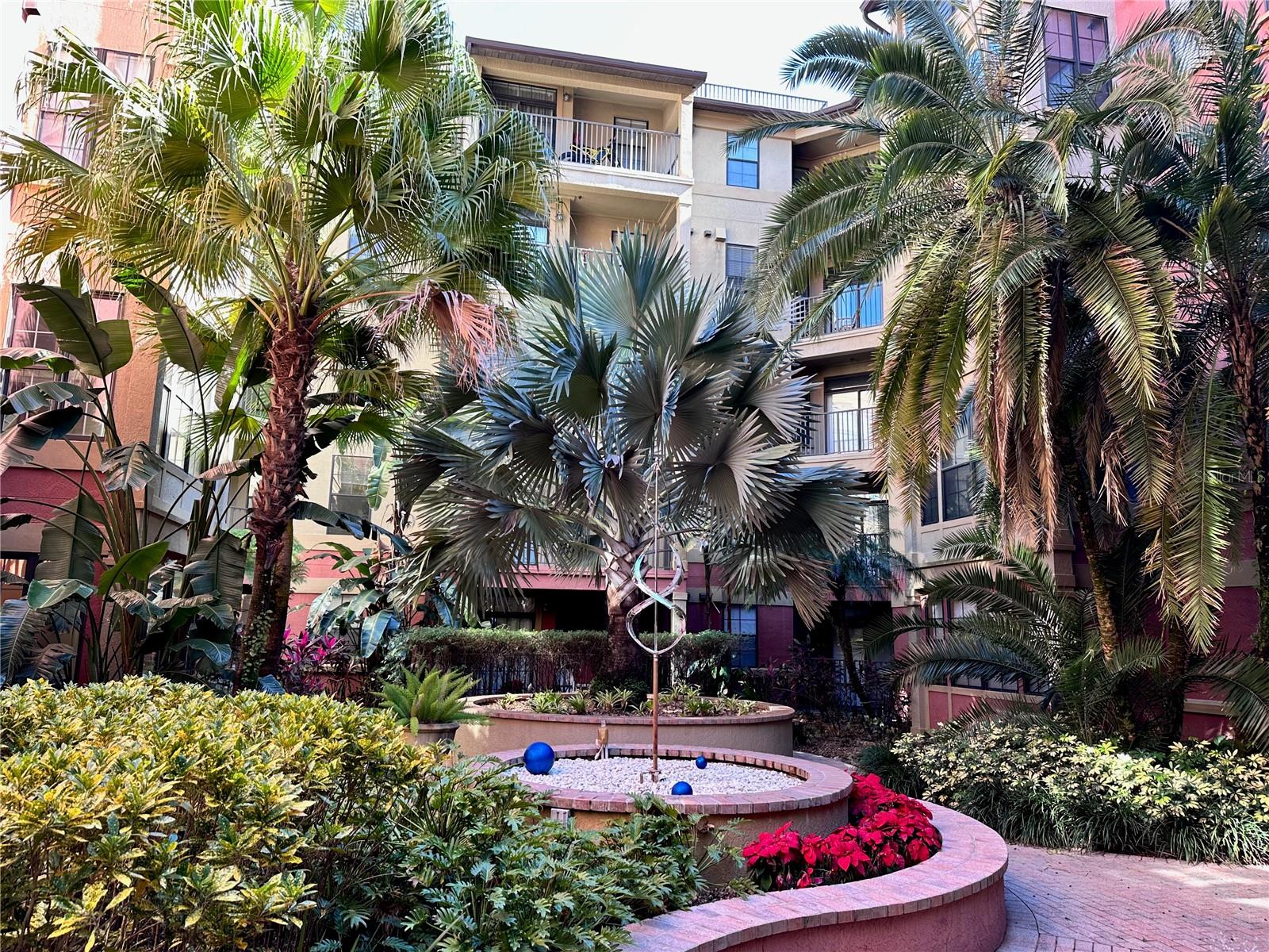 911 N ORANGE AVE #127, ORLANDO, FL, 32801