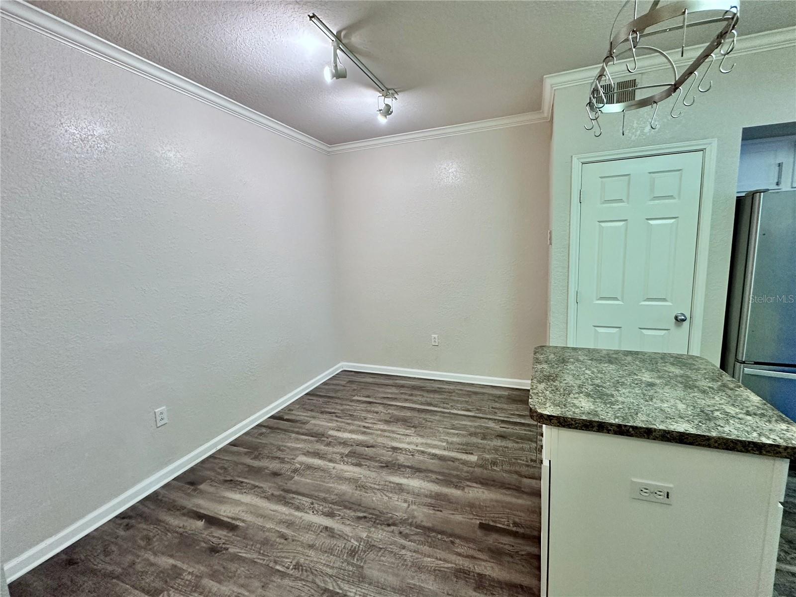 911 N ORANGE AVE #127, ORLANDO, FL, 32801
