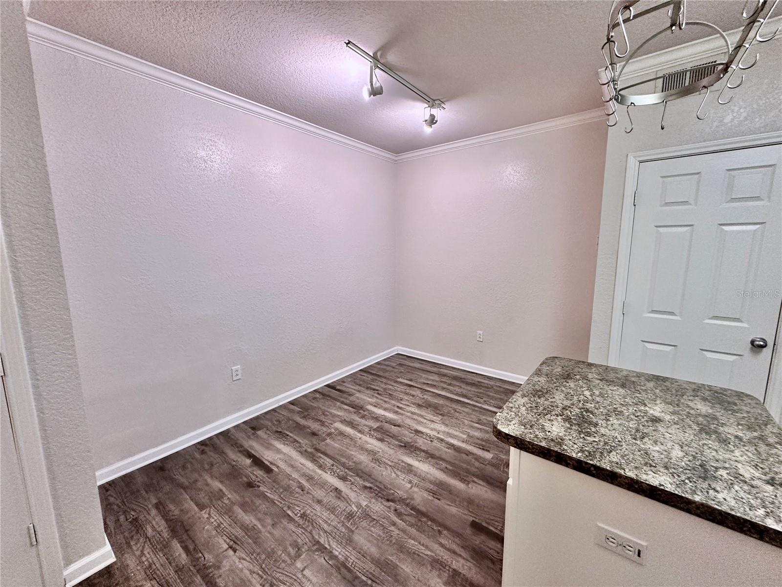 911 N ORANGE AVE #127, ORLANDO, FL, 32801