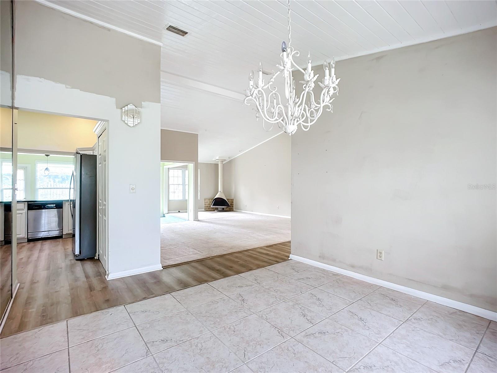 1412 OAK FOREST DR, ORMOND BEACH, FL, 32174