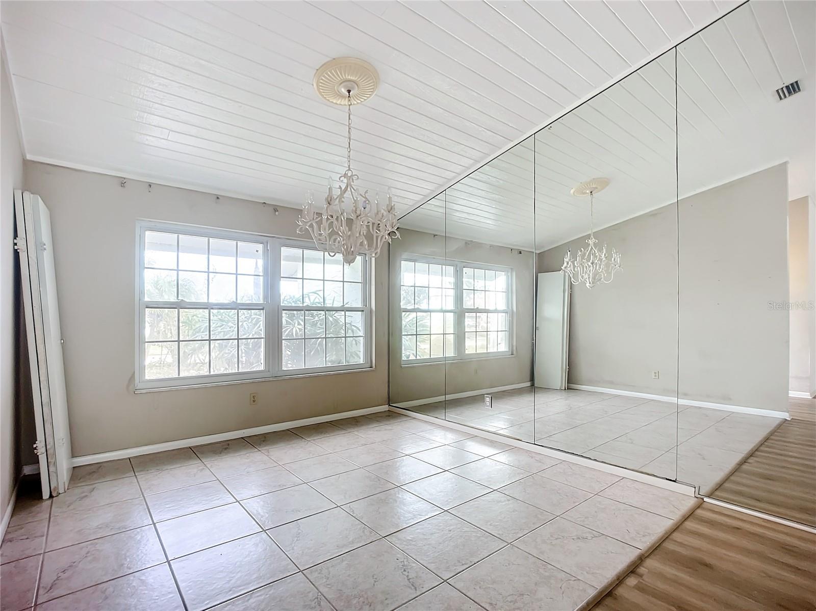 1412 OAK FOREST DR, ORMOND BEACH, FL, 32174