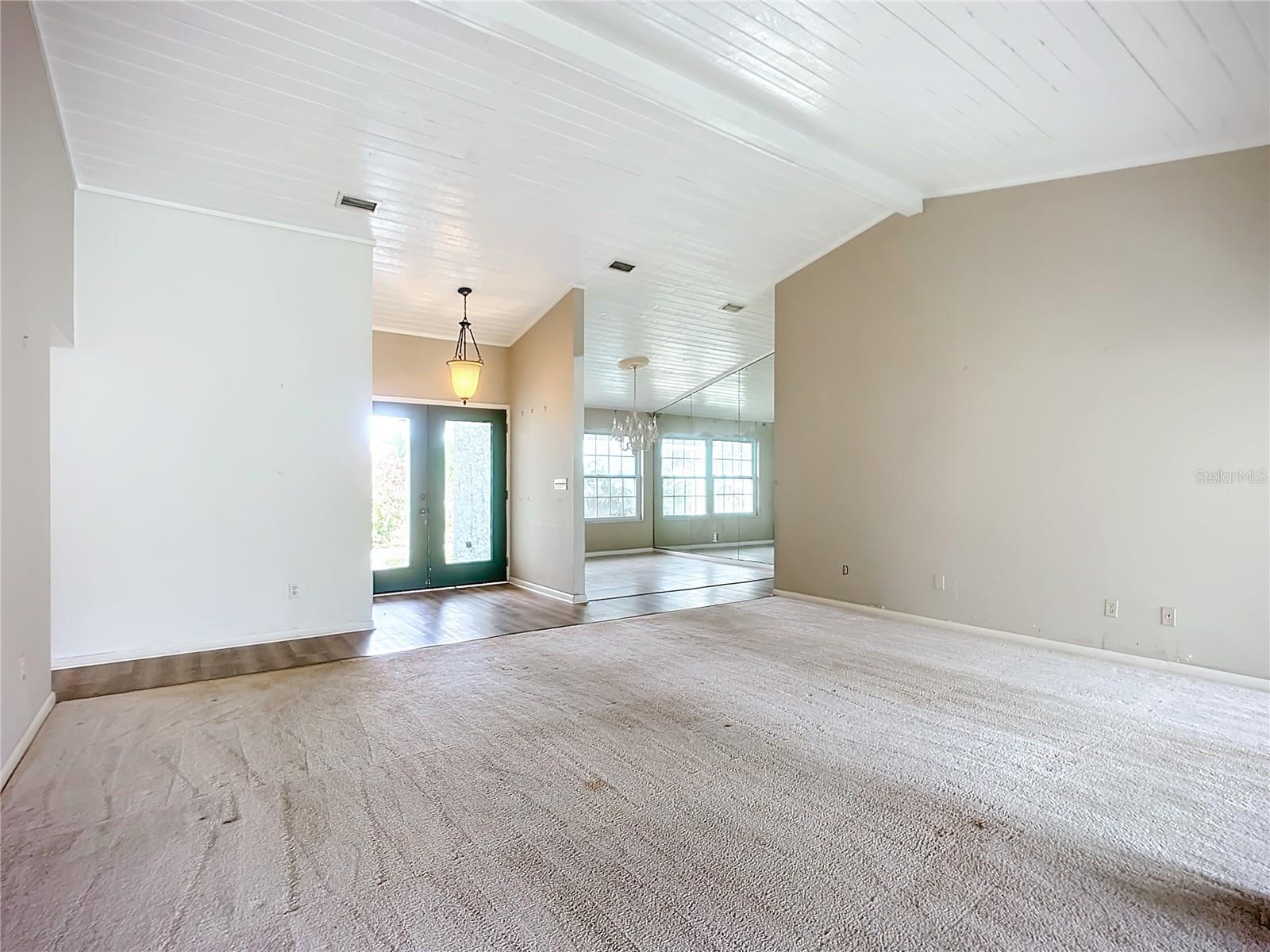 1412 OAK FOREST DR, ORMOND BEACH, FL, 32174