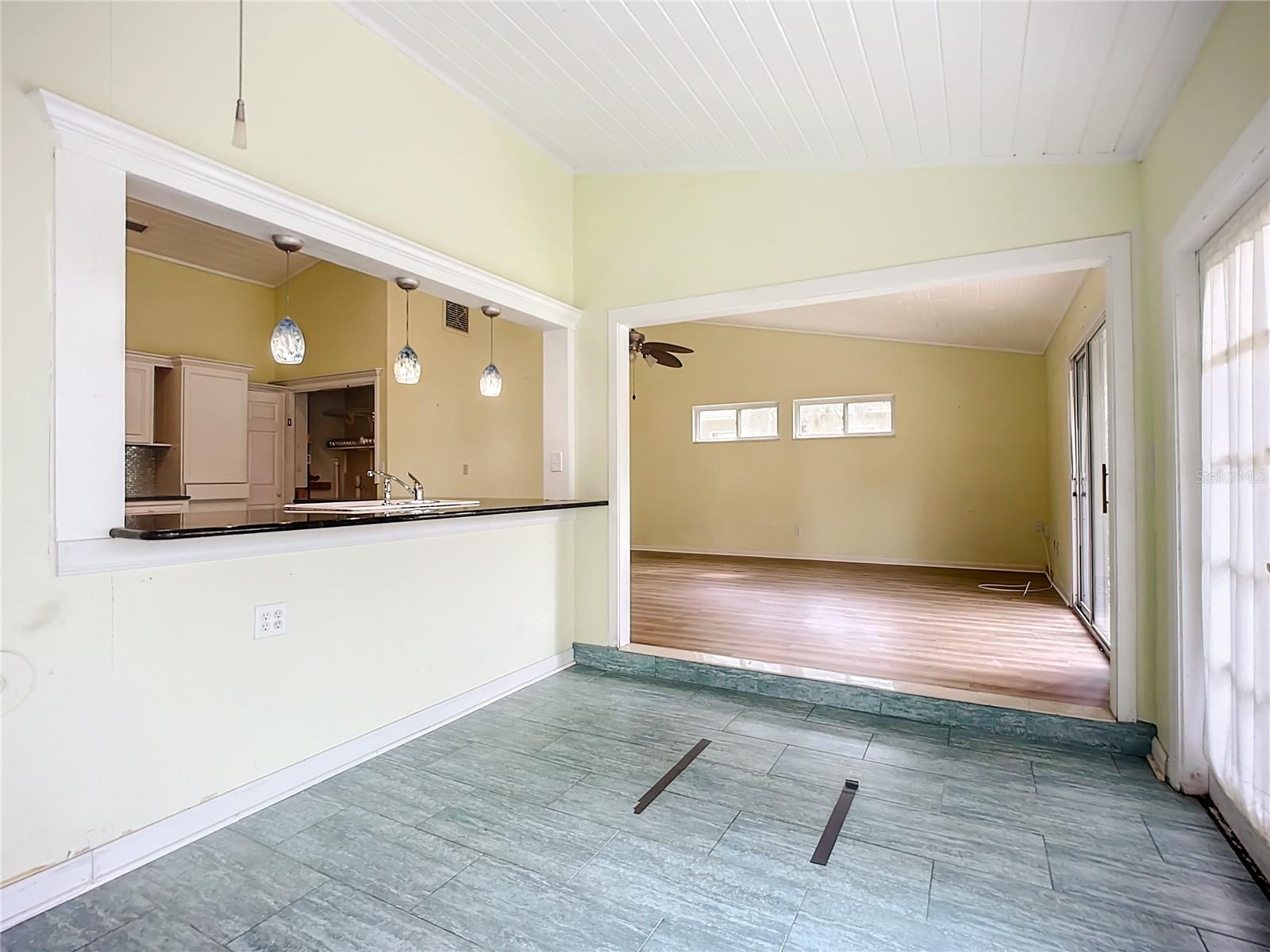 1412 OAK FOREST DR, ORMOND BEACH, FL, 32174