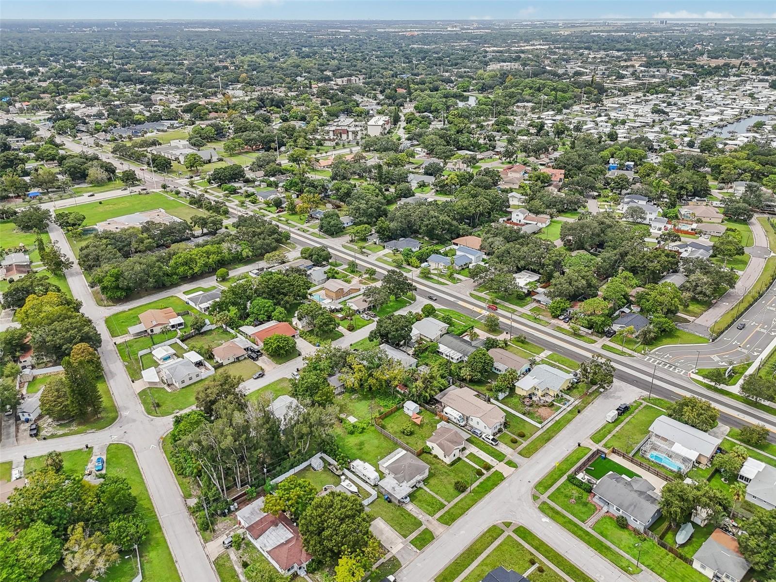 6108 PERSHING ST NE, ST PETERSBURG, FL, 33703