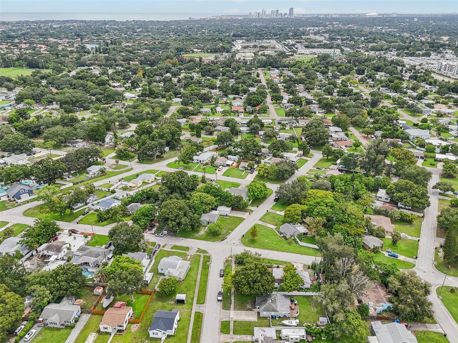 6108 PERSHING ST NE, ST PETERSBURG, FL, 33703