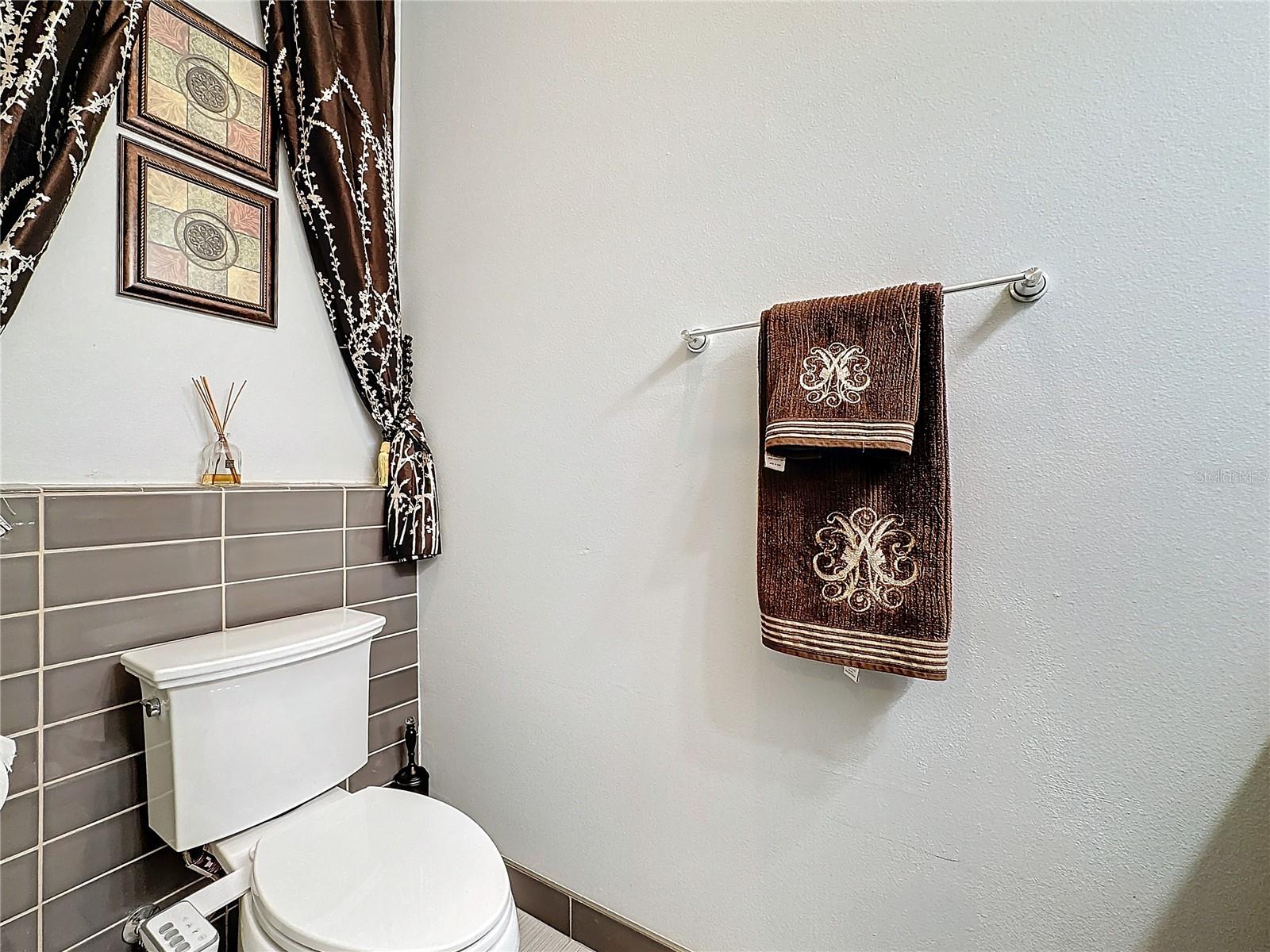 1719 NORTH BLVD W, DAVENPORT, FL, 33837