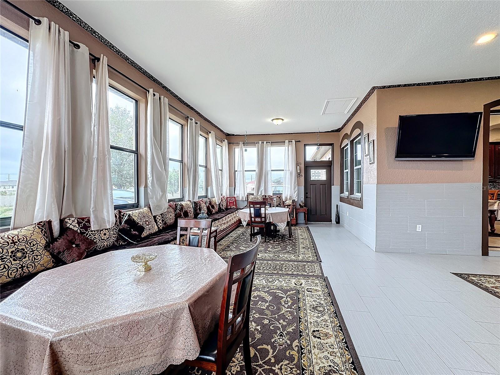 1719 NORTH BLVD W, DAVENPORT, FL, 33837
