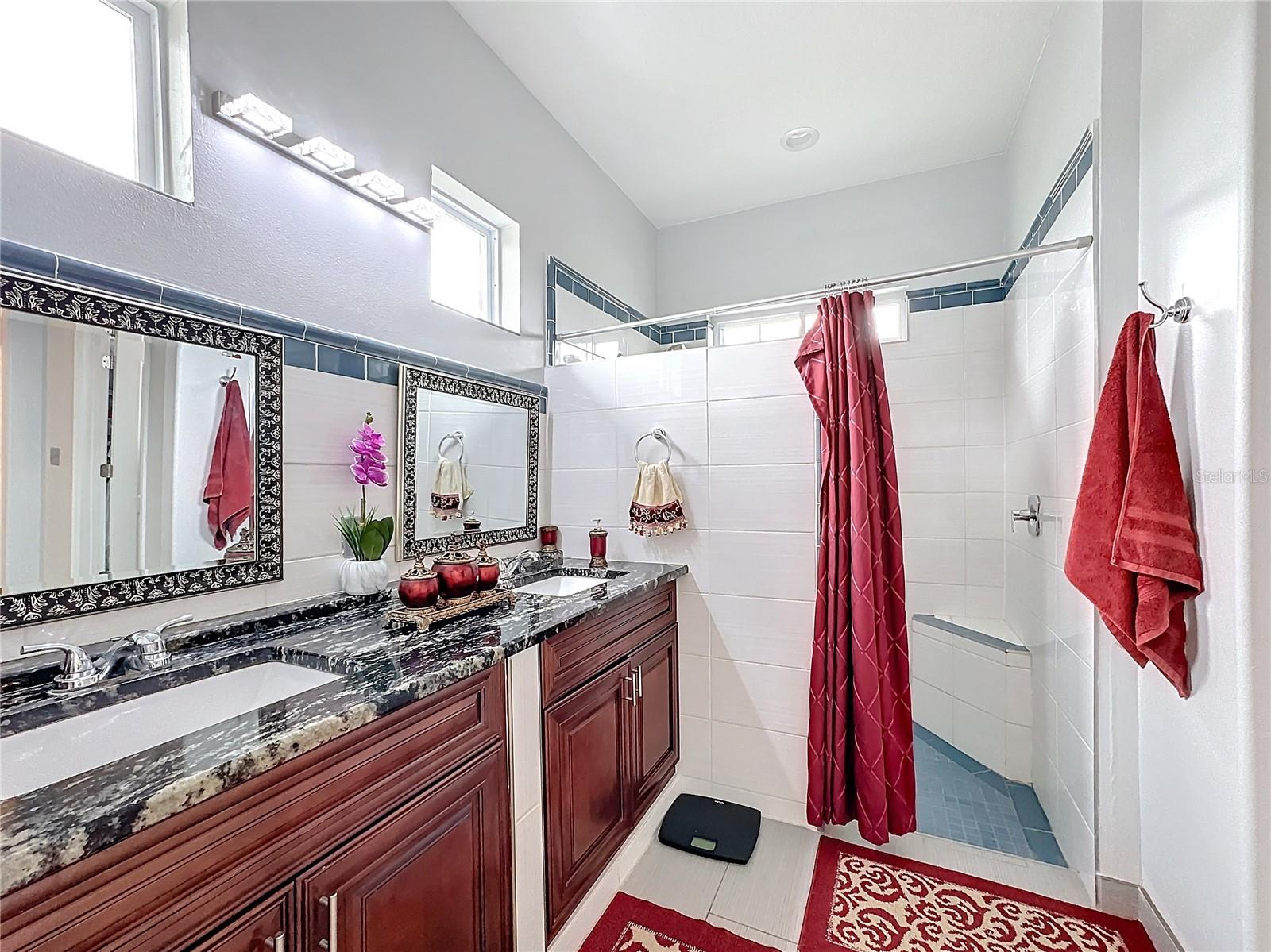 1719 NORTH BLVD W, DAVENPORT, FL, 33837