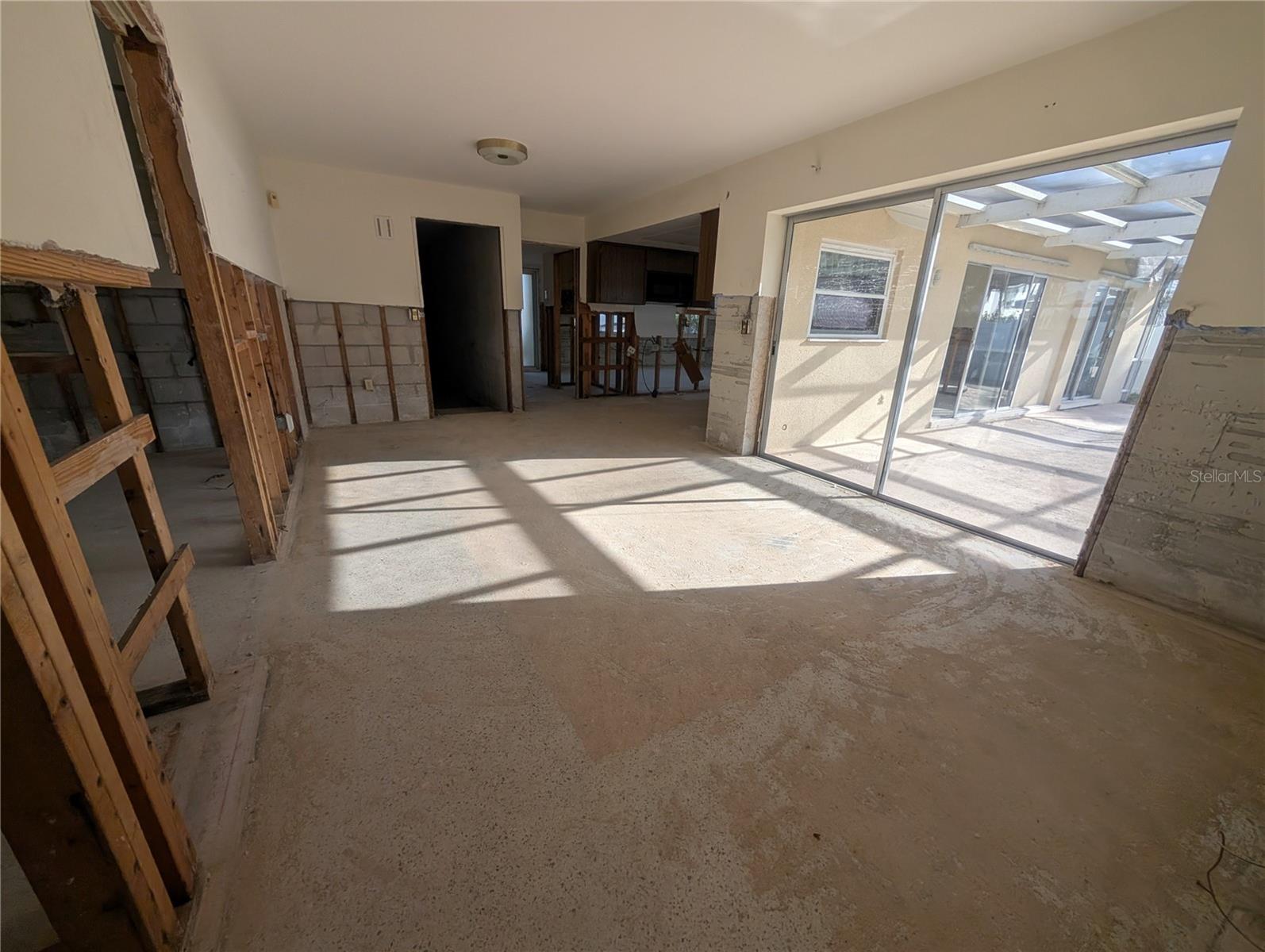 495 BATH CLUB BLVD N, NORTH REDINGTON BEACH, FL, 33708