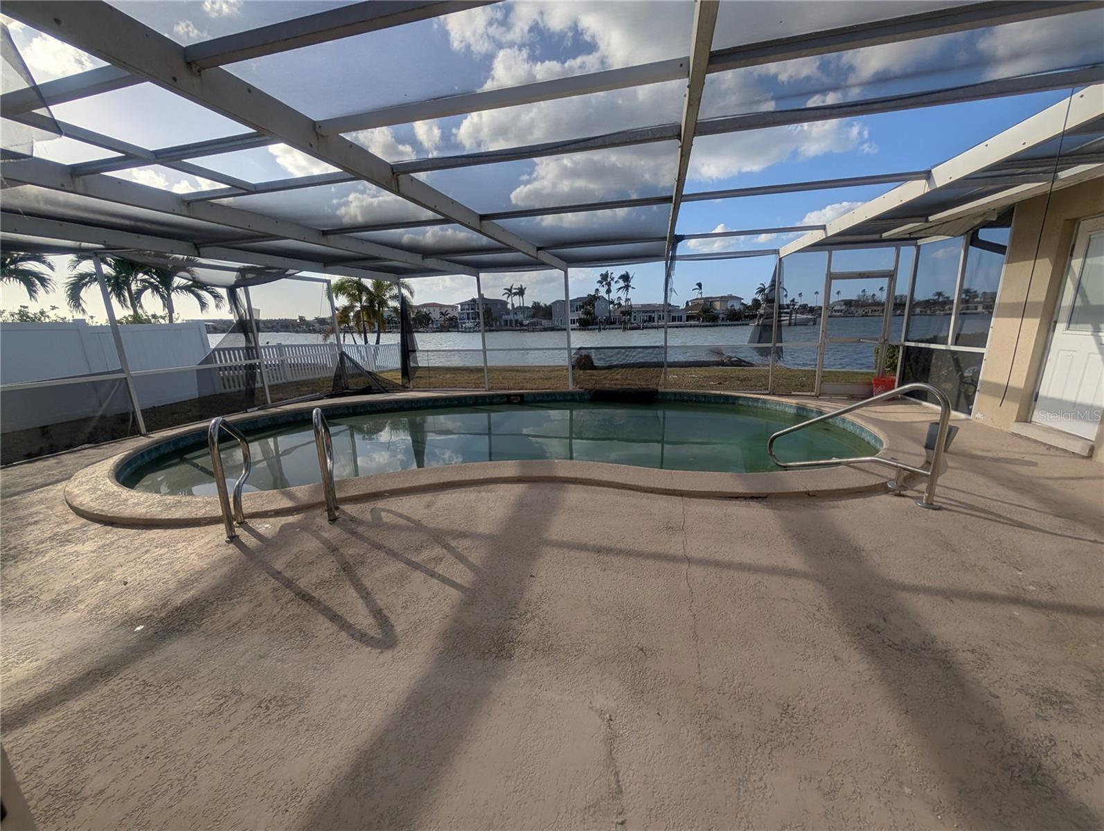 495 BATH CLUB BLVD N, NORTH REDINGTON BEACH, FL, 33708