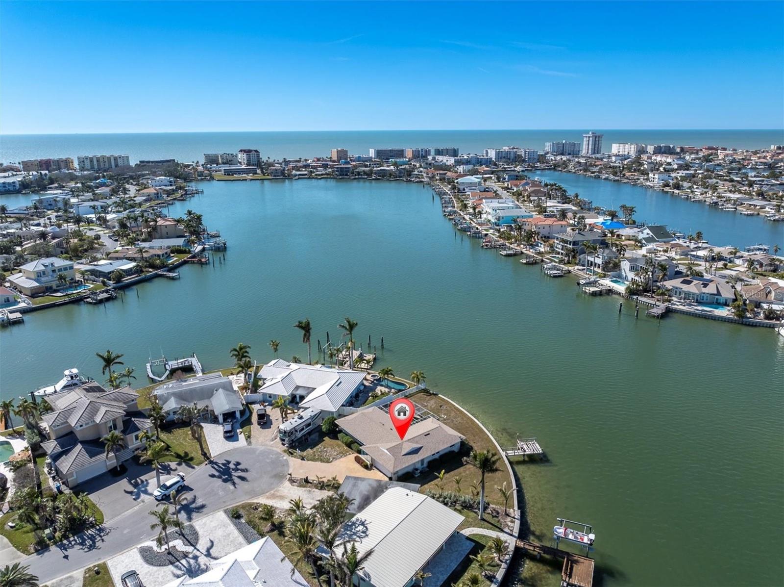 495 BATH CLUB BLVD N, NORTH REDINGTON BEACH, FL, 33708