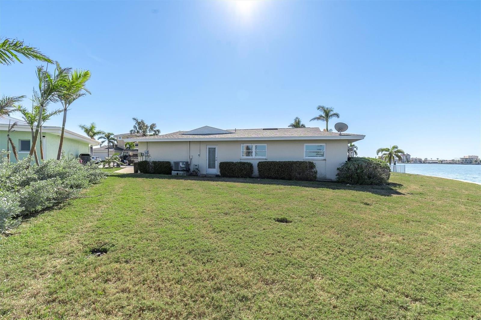 495 BATH CLUB BLVD N, NORTH REDINGTON BEACH, FL, 33708