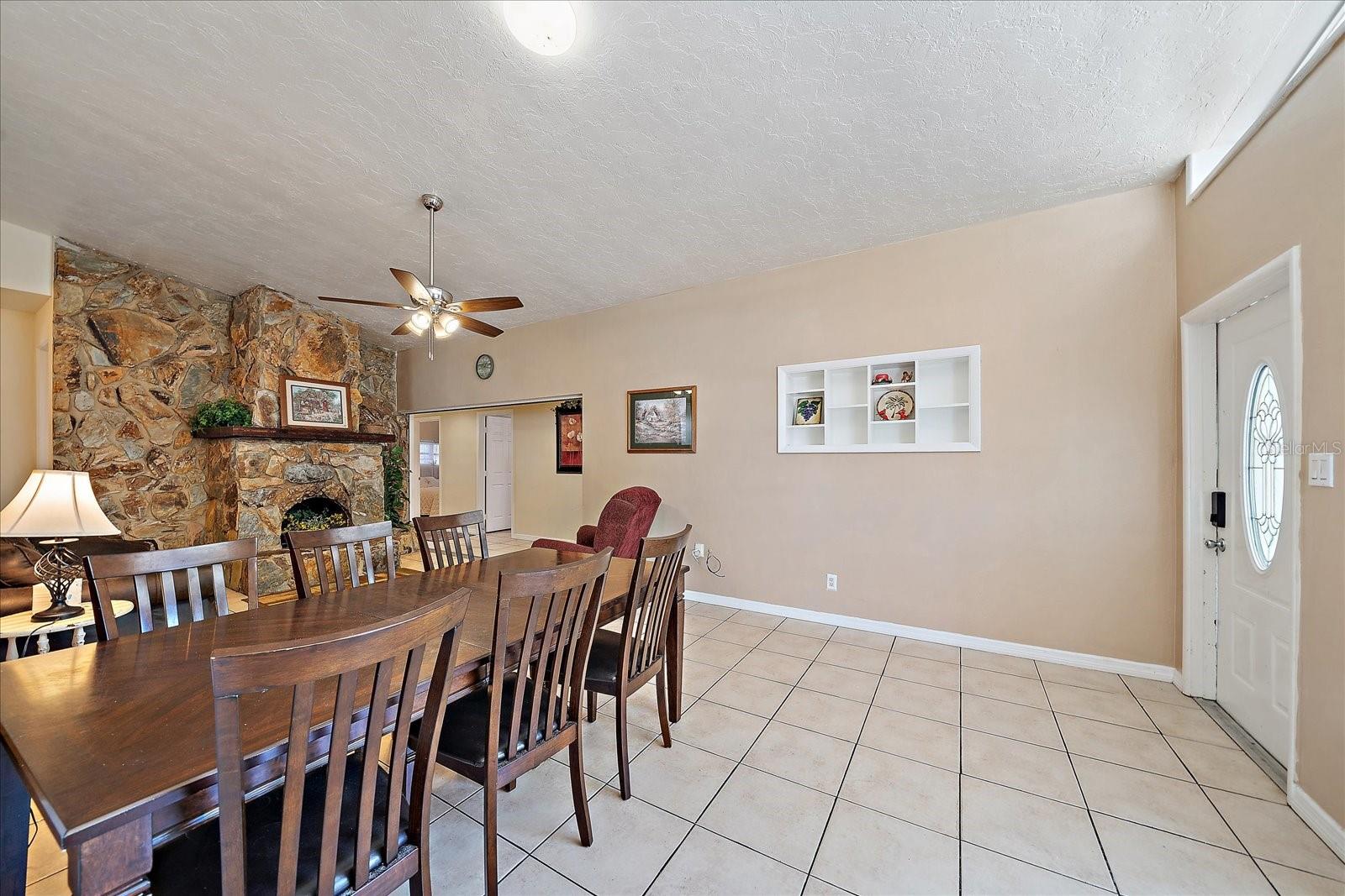 2820 GREENBRIAR ST, SARASOTA, FL, 34237