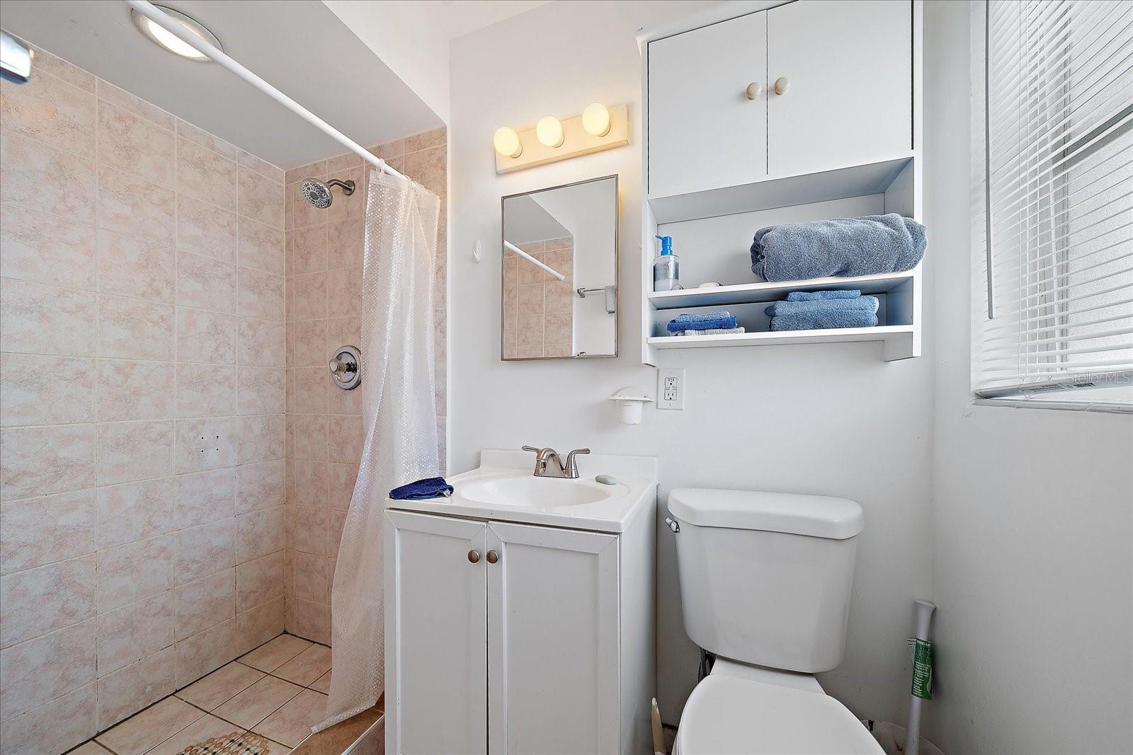 2820 GREENBRIAR ST, SARASOTA, FL, 34237