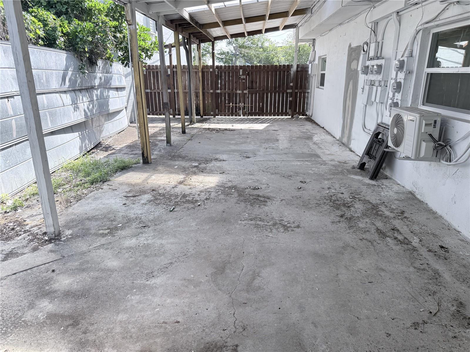 2400 25TH ST N #2460, ST PETERSBURG, FL, 33713