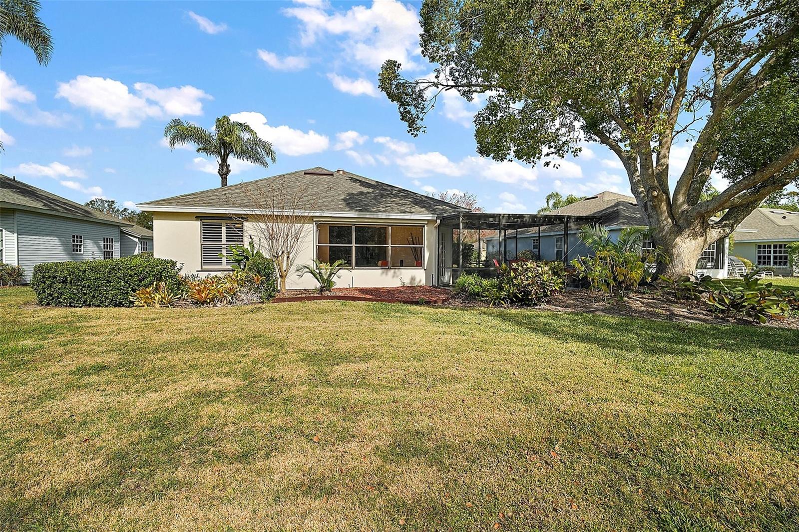 586 JUNIPER WAY, TAVARES, FL, 32778