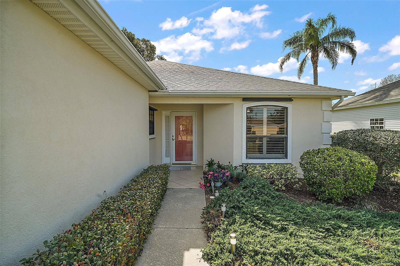 586 JUNIPER WAY, TAVARES, FL, 32778