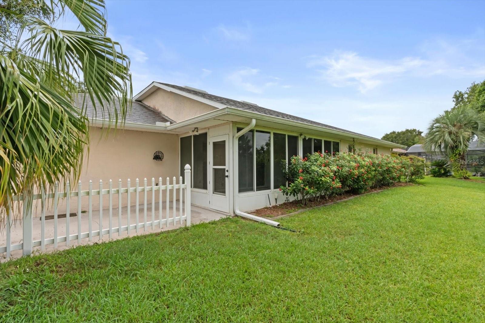 27100 RACQUET CIR, LEESBURG, FL, 34748