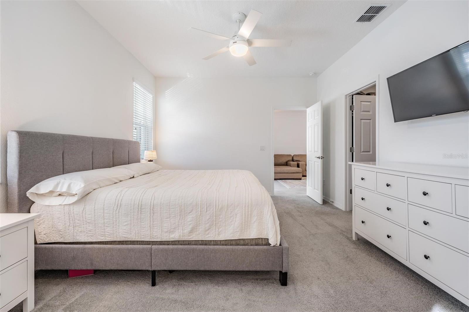 7678 NOTCHED PINE BND, WESLEY CHAPEL, FL, 33545