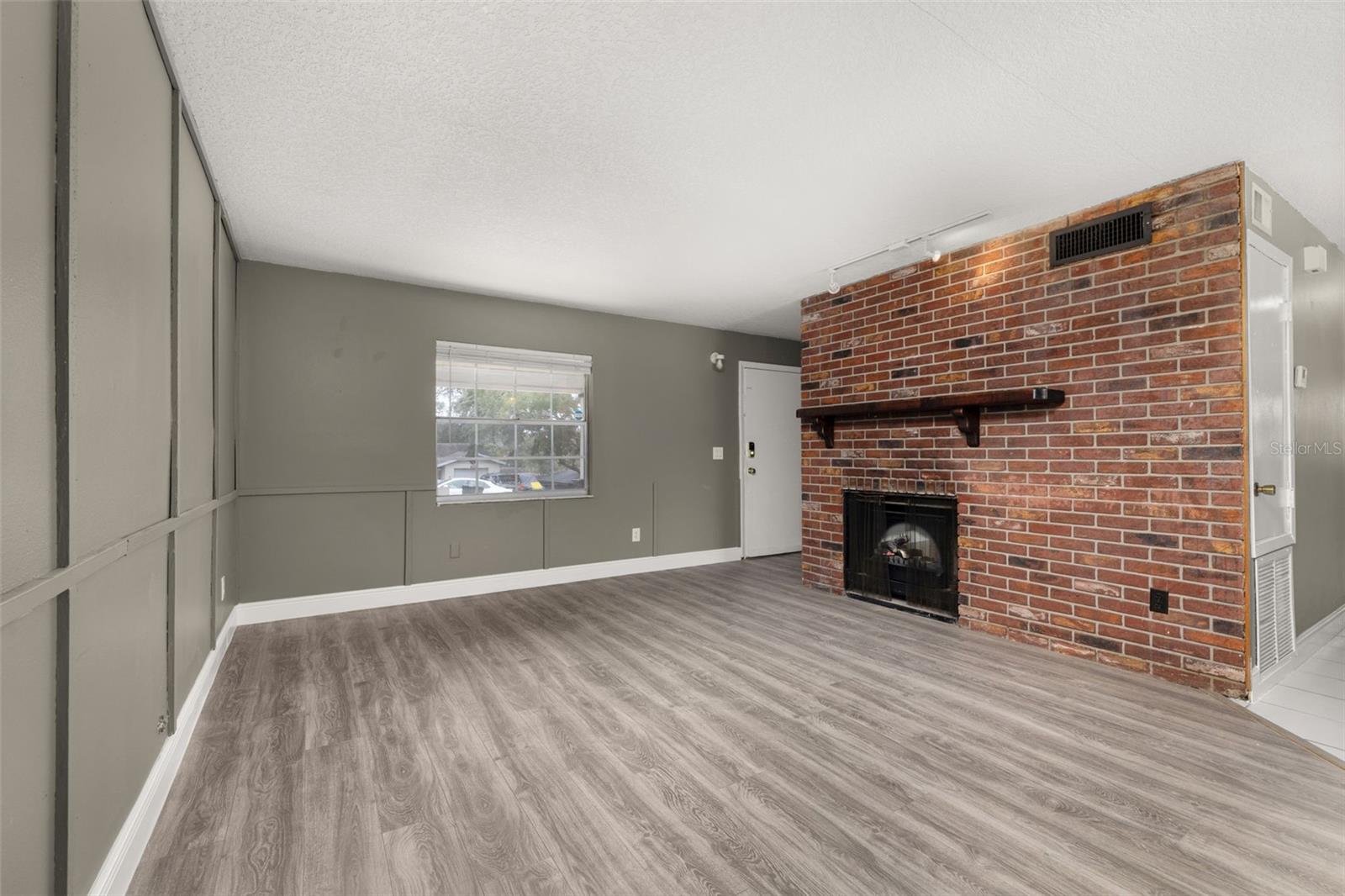 209 OVERLOOK DR, CLERMONT, FL, 34711
