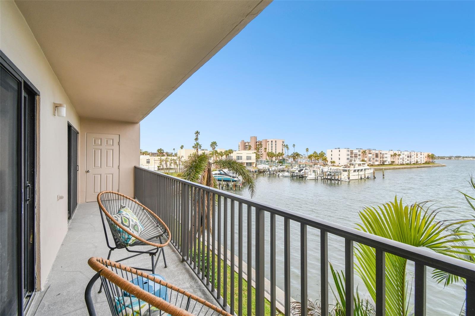 7300 SUN ISLAND DR S #203, SOUTH PASADENA, FL, 33707