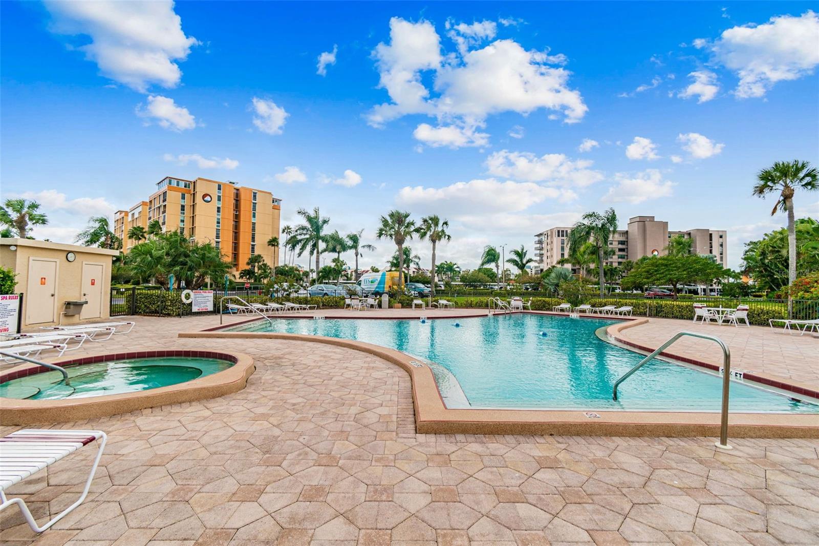 7300 SUN ISLAND DR S #203, SOUTH PASADENA, FL, 33707