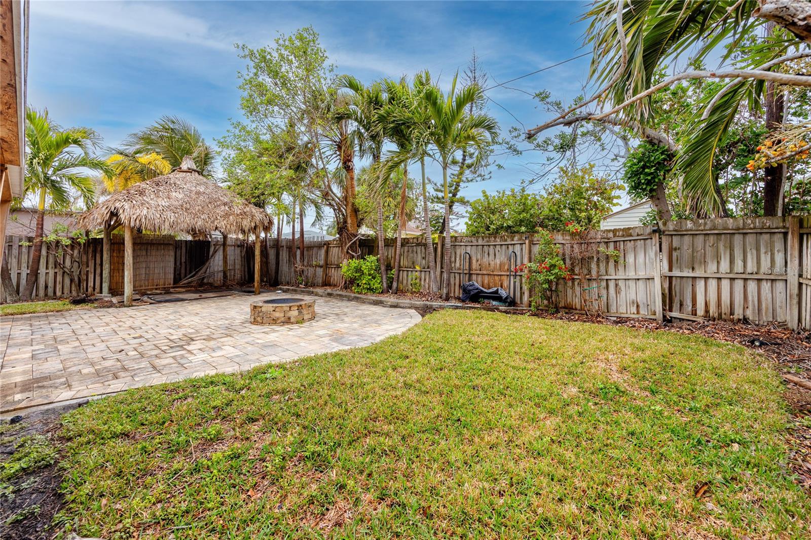 14081 W PARSLEY DR, MADEIRA BEACH, FL, 33708