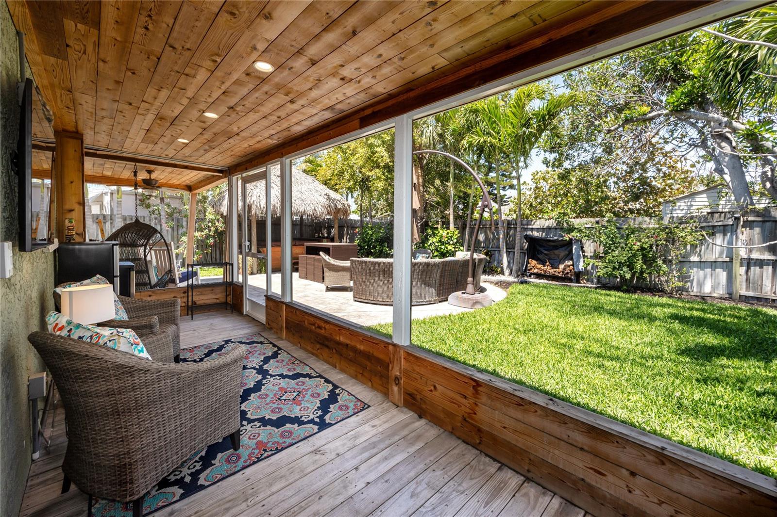 14081 W PARSLEY DR, MADEIRA BEACH, FL, 33708