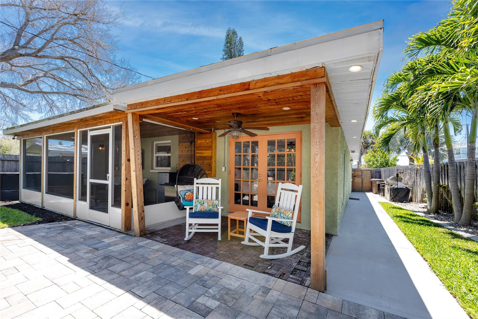 14081 W PARSLEY DR, MADEIRA BEACH, FL, 33708