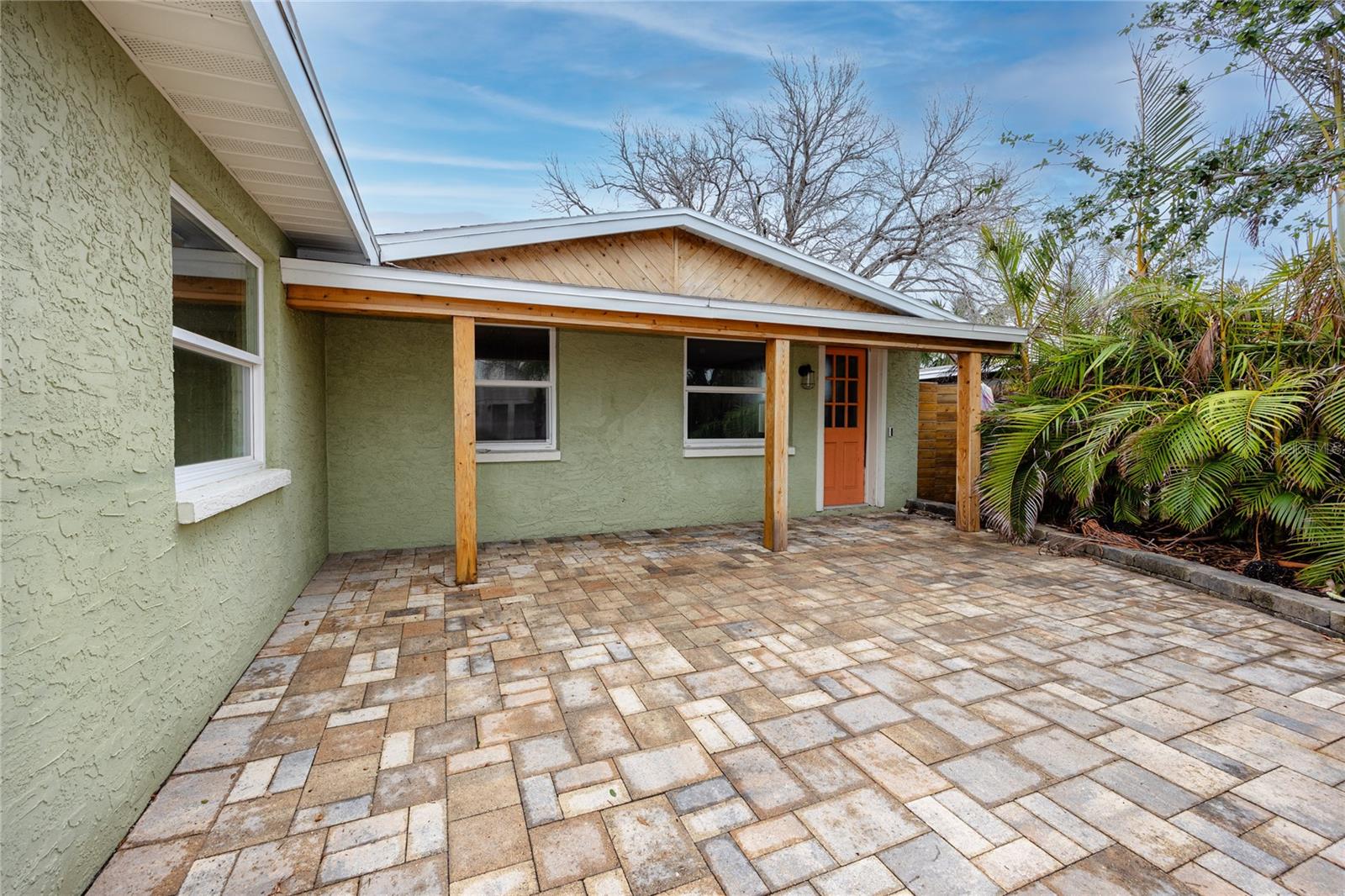 14081 W PARSLEY DR, MADEIRA BEACH, FL, 33708