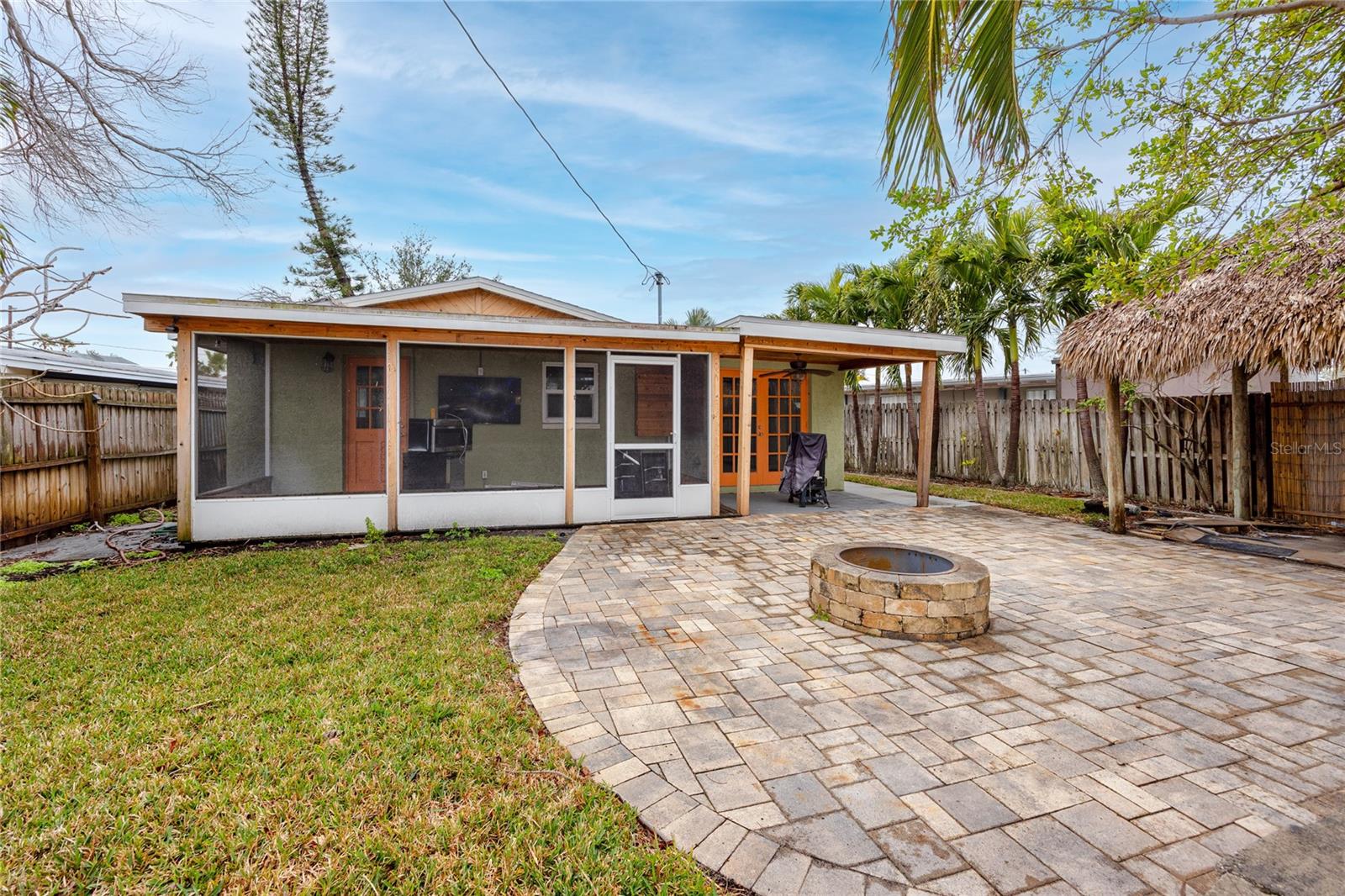 14081 W PARSLEY DR, MADEIRA BEACH, FL, 33708