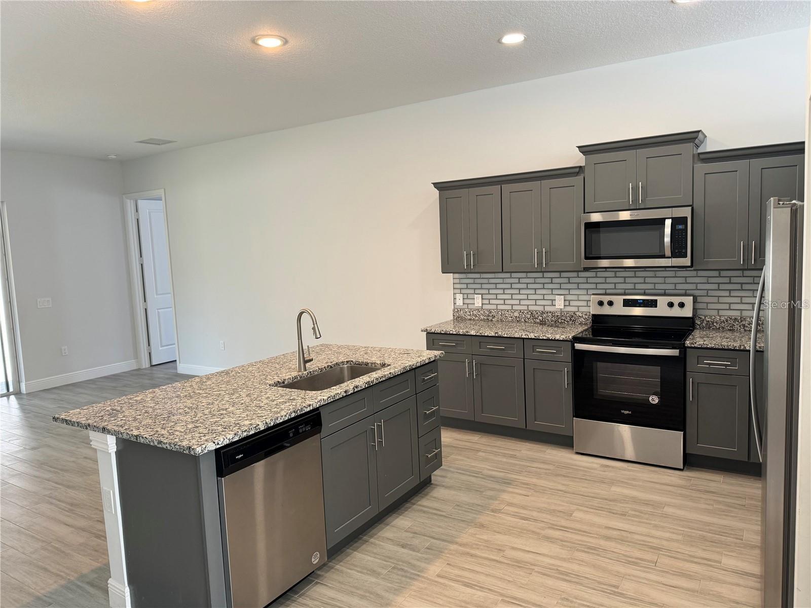 2026 BRIDGEHAMPTON TER, VERO BEACH, FL, 32966