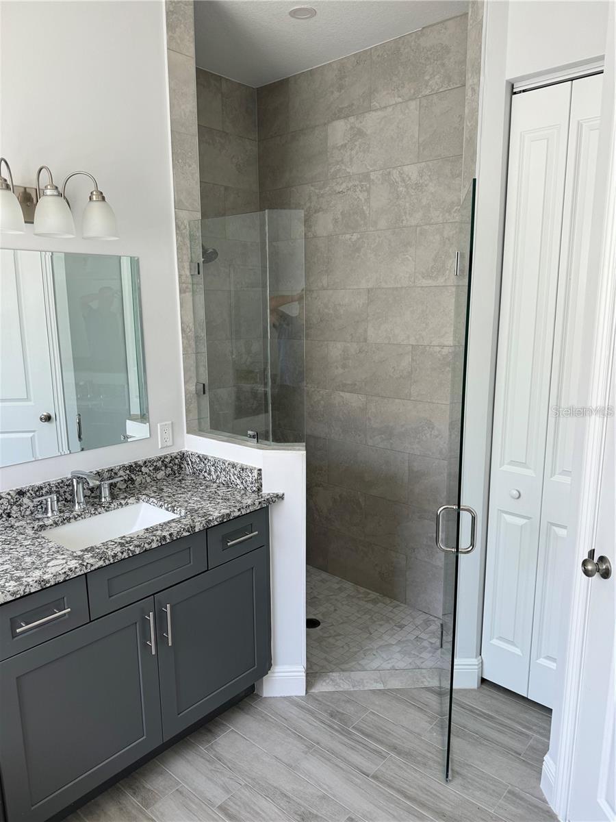 2026 BRIDGEHAMPTON TER, VERO BEACH, FL, 32966