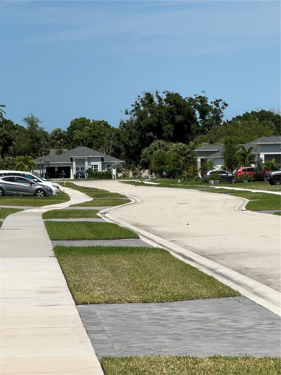 2026 BRIDGEHAMPTON TER, VERO BEACH, FL, 32966