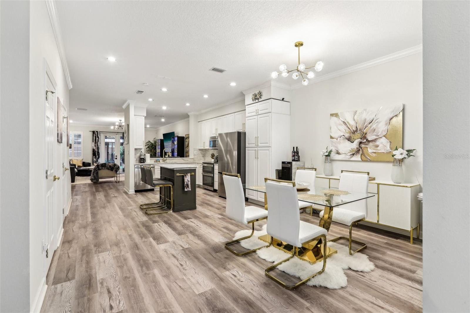 208 S LINCOLN AVE, TAMPA, FL, 33609