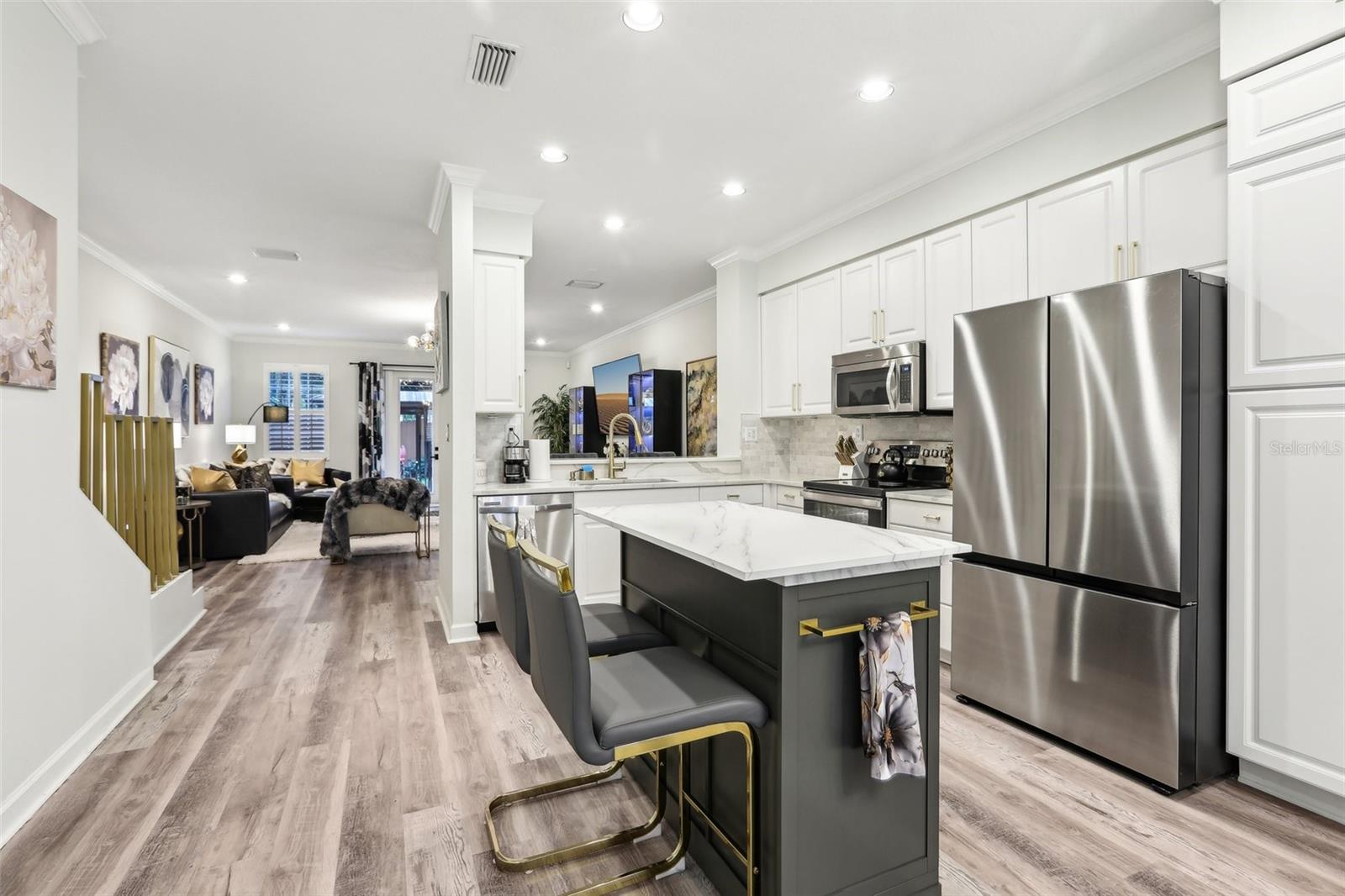208 S LINCOLN AVE, TAMPA, FL, 33609