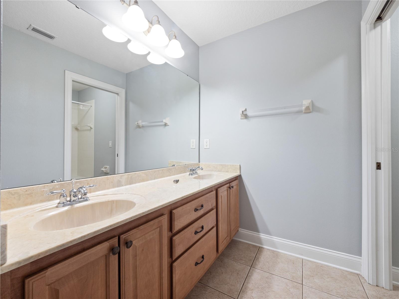 7165 REGINA WAY, ORLANDO, FL, 32819