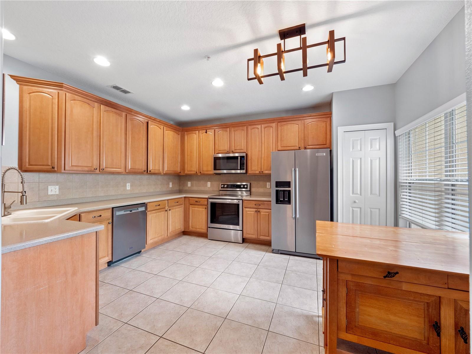 7165 REGINA WAY, ORLANDO, FL, 32819