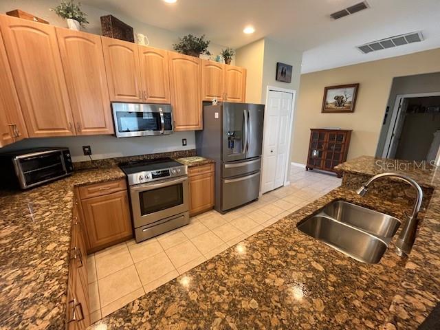 24157 GREEN HERON DR #27, PUNTA GORDA, FL, 33980