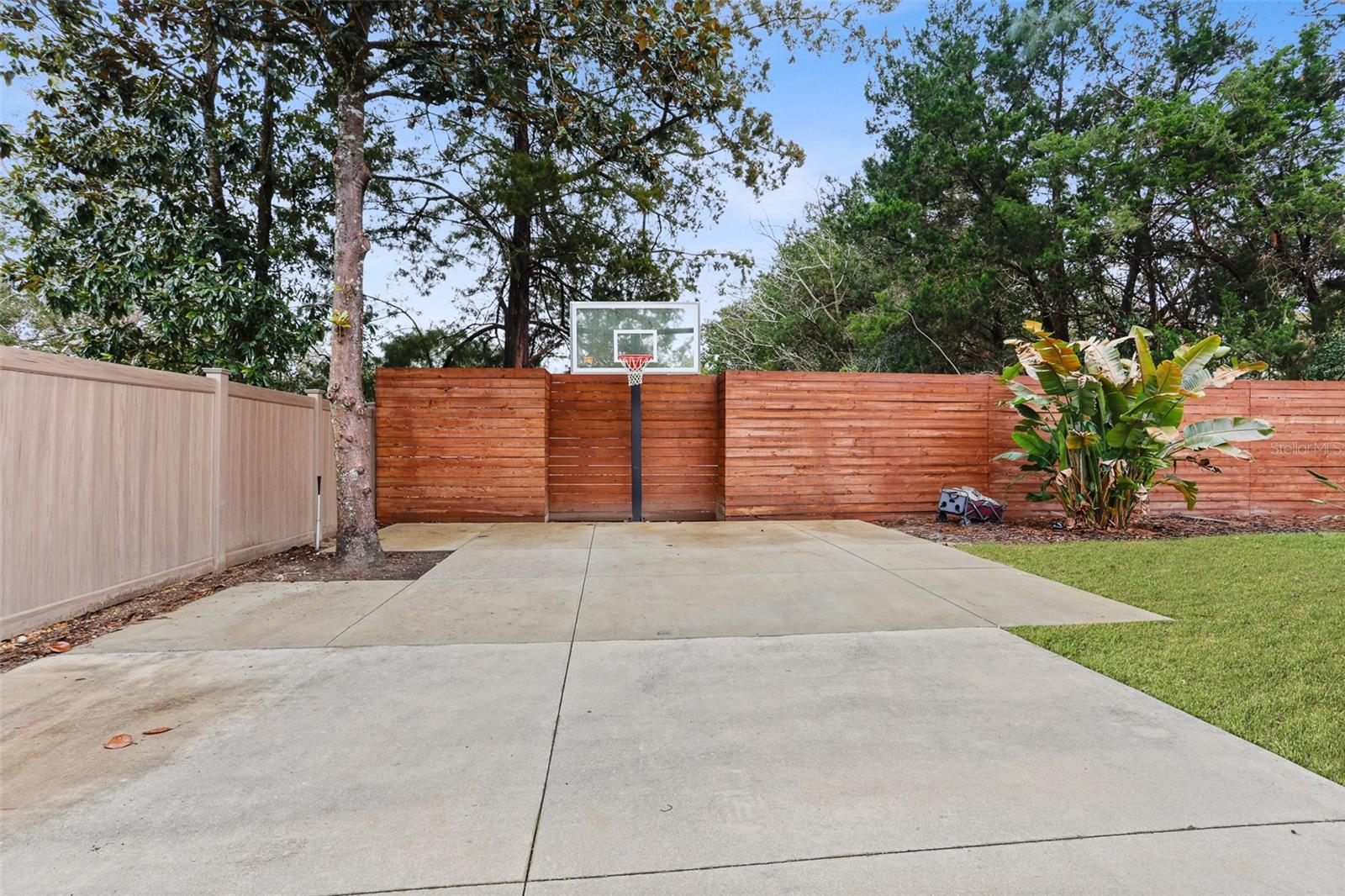 589 SW 128TH TER, NEWBERRY, FL, 32669