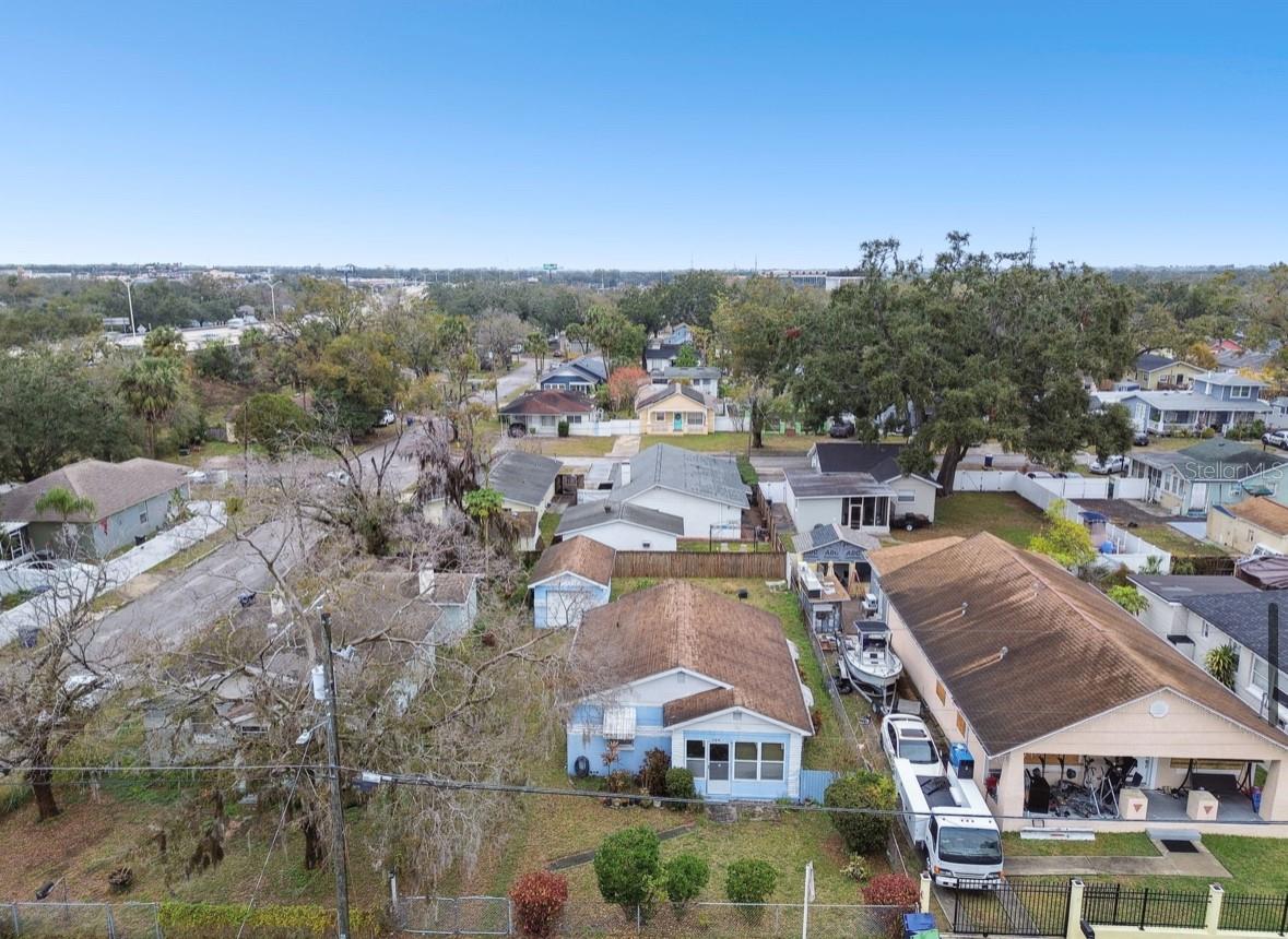704 E BROAD ST, TAMPA, FL, 33604