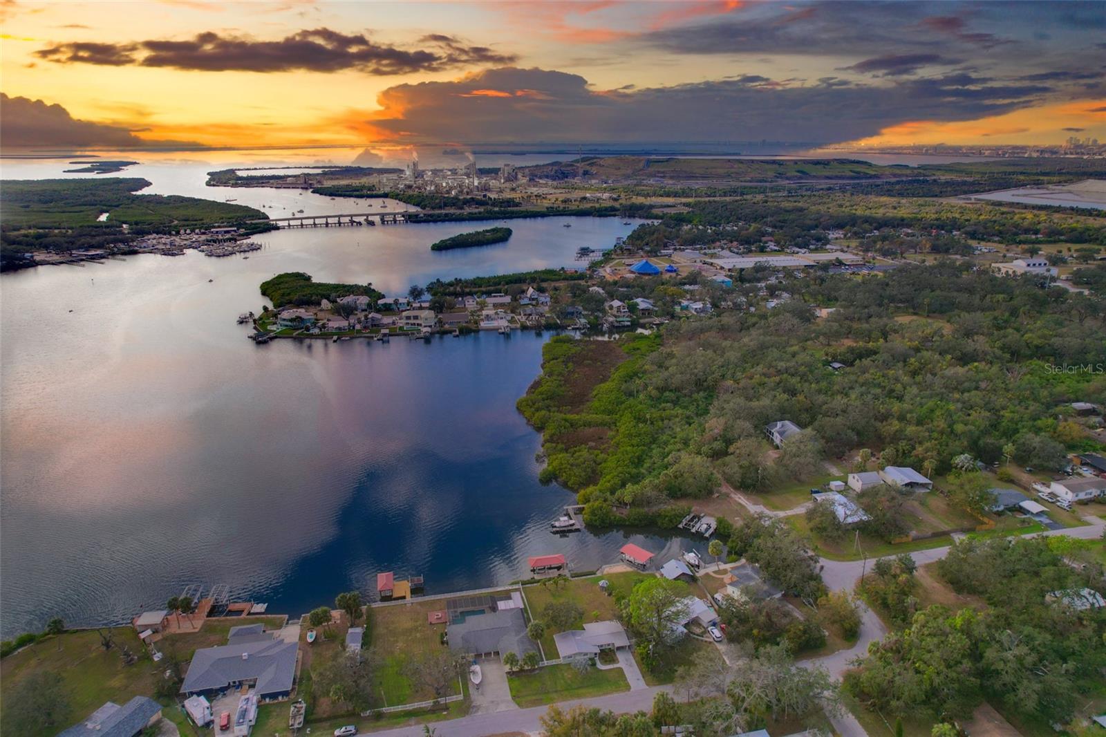 8839 W MILLPOINT RD, RIVERVIEW, FL, 33578