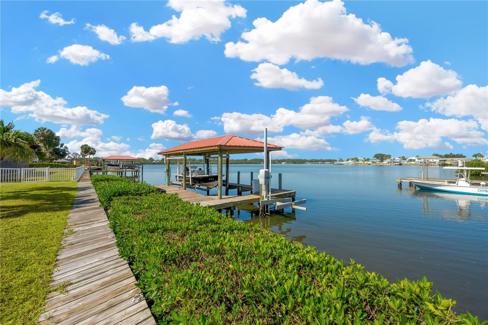 8839 W MILLPOINT RD, RIVERVIEW, FL, 33578