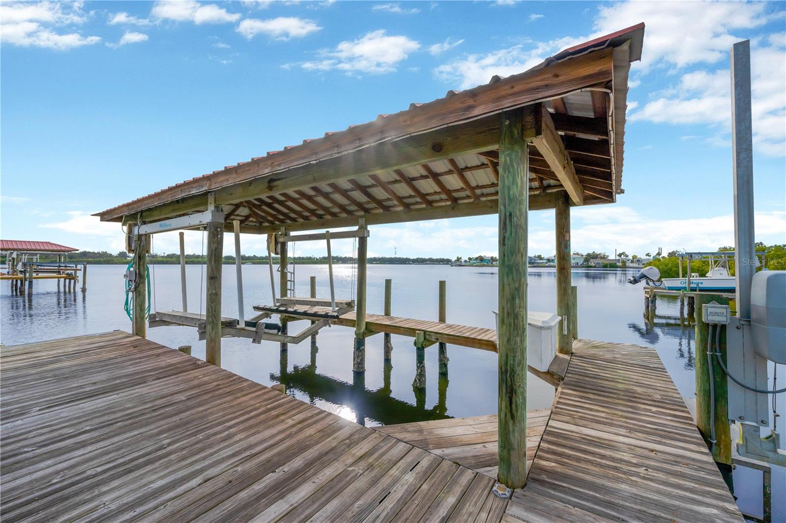 8839 W MILLPOINT RD, RIVERVIEW, FL, 33578